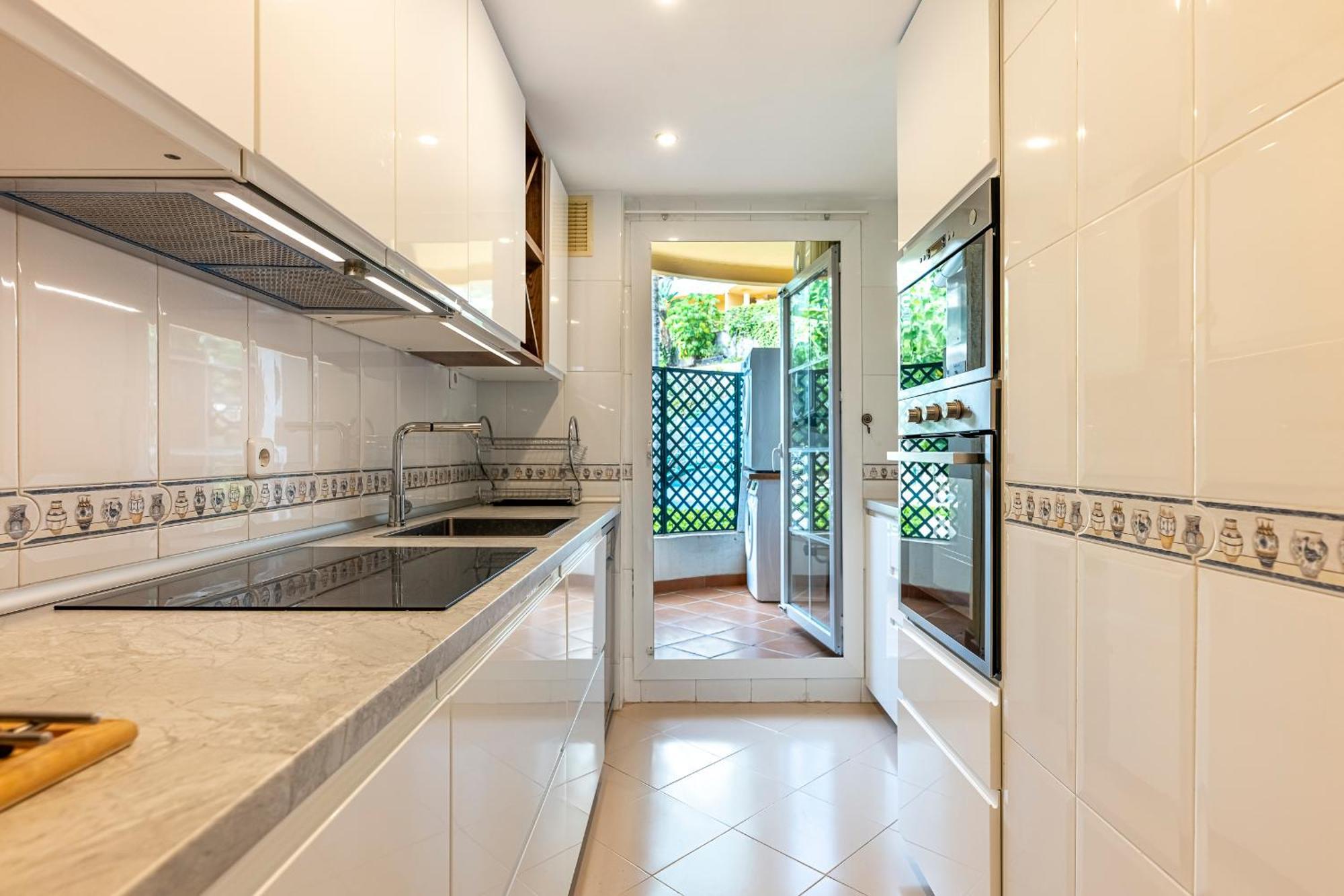 Recently Refurbished 2br Flat Pool In Puerto Banus * Marbella