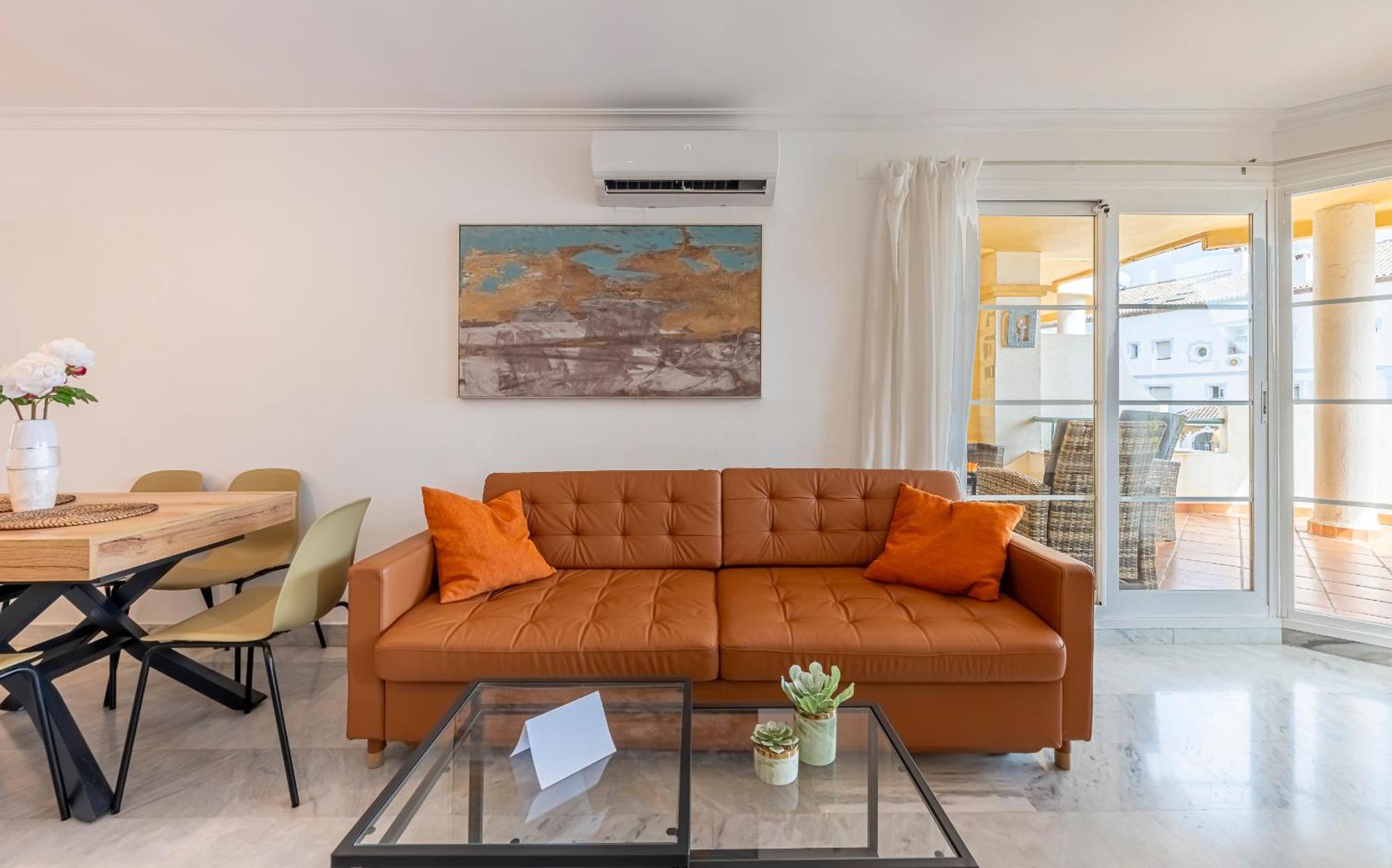 Recently Refurbished 2br Flat Pool In Puerto Banus Apartment Marbella