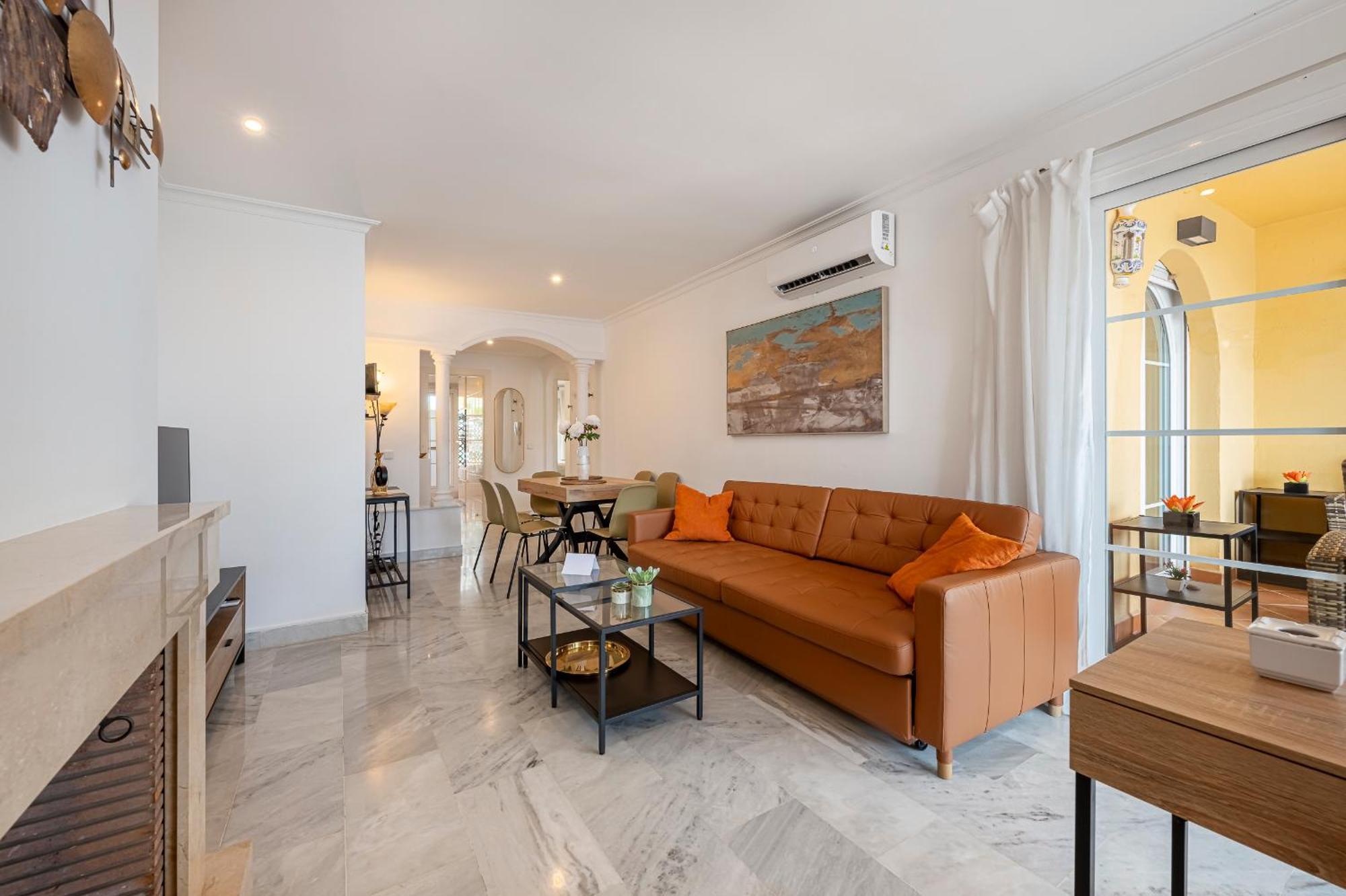 Recently Refurbished 2br Flat Pool In Puerto Banus * Marbella
